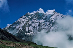 La parete Nord-Ovest dell'Annapurna (8.091 m) dal Thulobugin Pass, Nepal