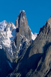 Uli Biaho (6.085 m), gruppo delle Torri di Trango, Pakistan