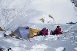 Il campo III a 7.200 metri di quota sulla cresta Nord-Est del Dhaulagiri (8.167 m), Nepal