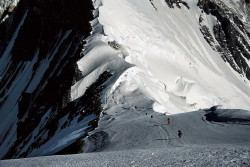 Il Colle Nord (7.000 m) dell'Everest visto dalla Cresta Nord, Tibet