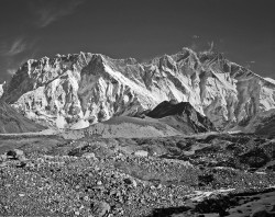 Lhotse e Nuptse, Panoramica, Himalaya, Nepal
INFO