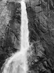 Lower Yosemite Falls, Yosemite National Park, California, U.S.A.
INFO