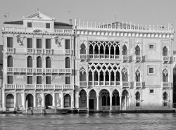 Cà d'Oro e Canal Grande, Venezia, ItaliaINFO