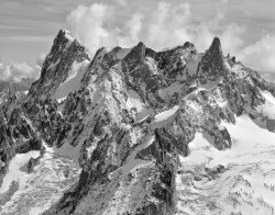 Grandes Jorasses-Dente del Gigante dall'Aiguille du Midi, Francia
INFO